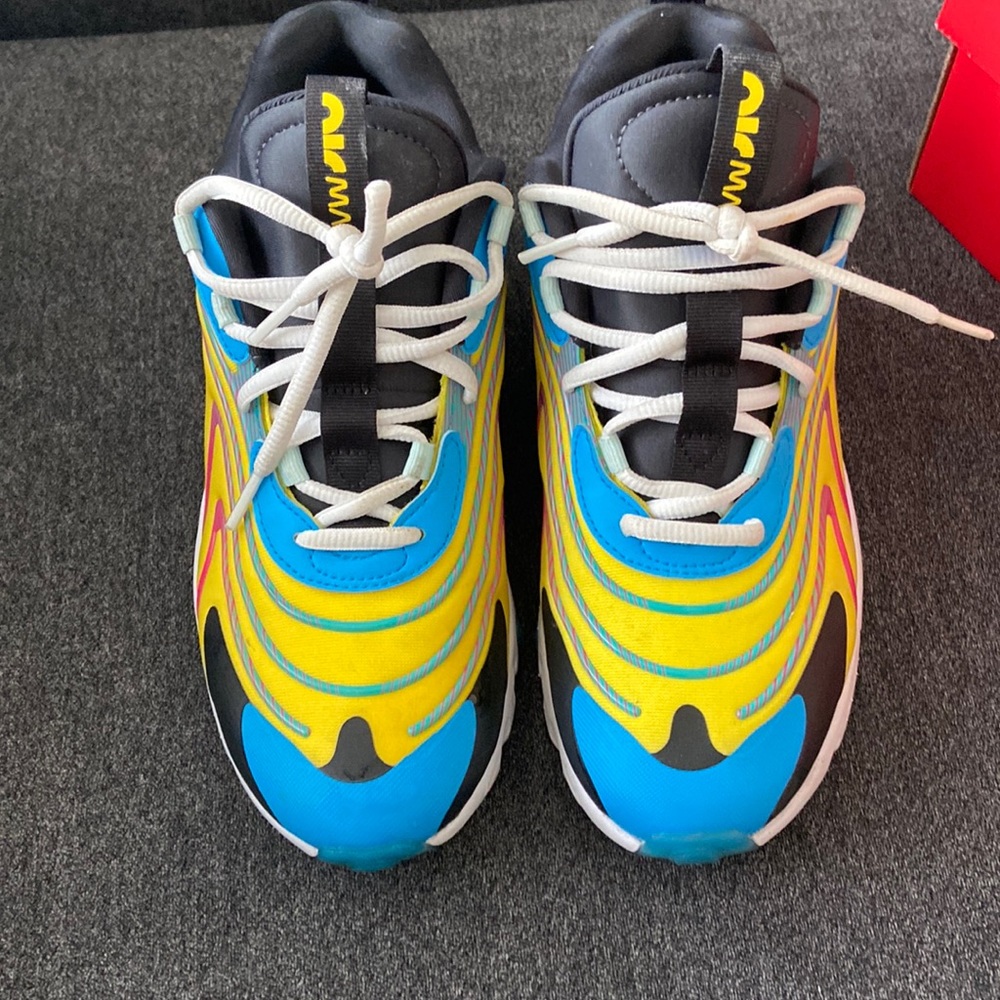 Nike Air Max 270 React ENG